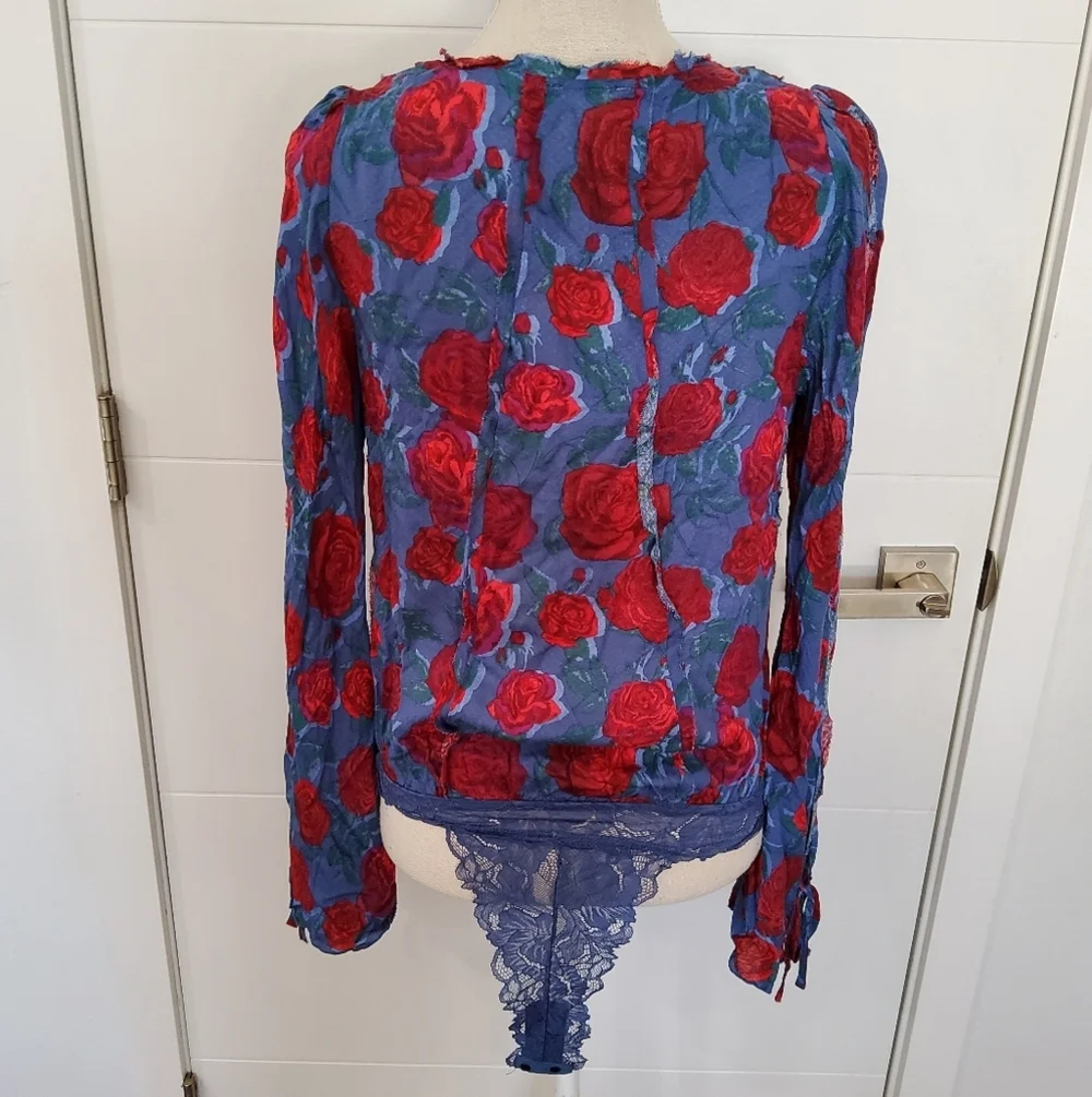 Free People Intemately Everything's Rosy Floral Print Bodysuit Size XS